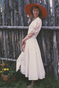 Donna Dressed for Town - Manifesting Mastery